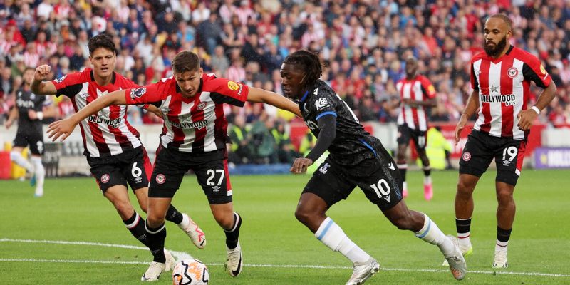 Brentford Vs Crystal Palace Bầy Ong có 3 Điểm Quan Khởi Đầu
